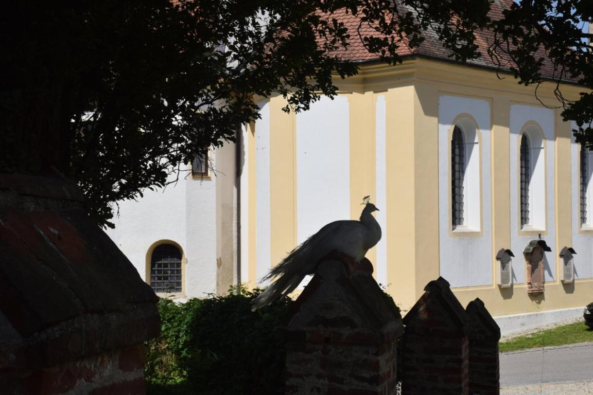 Schlossgut Tunzenberg Mengkofen المظهر الخارجي الصورة